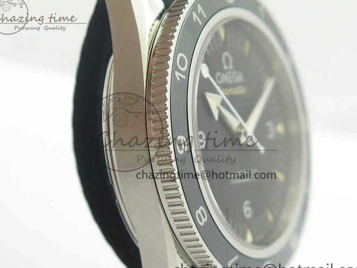 1226 EasyCare Seamaster 300 “Spectre” Limited Edition VSF 1:1 Best Edition On “007” Nato Strap A8400 Super Clone 8075